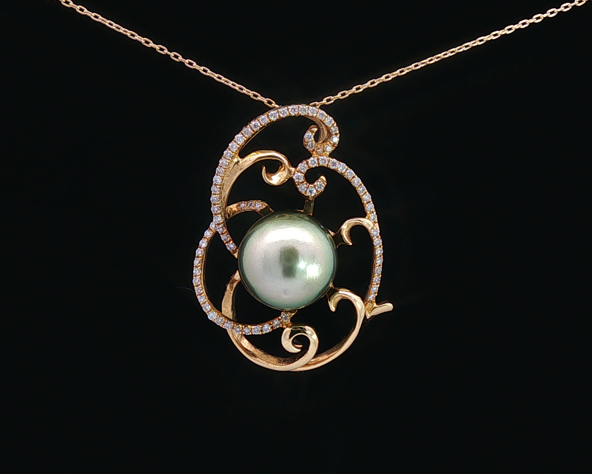 Tahitian Pearl Flower Pendant