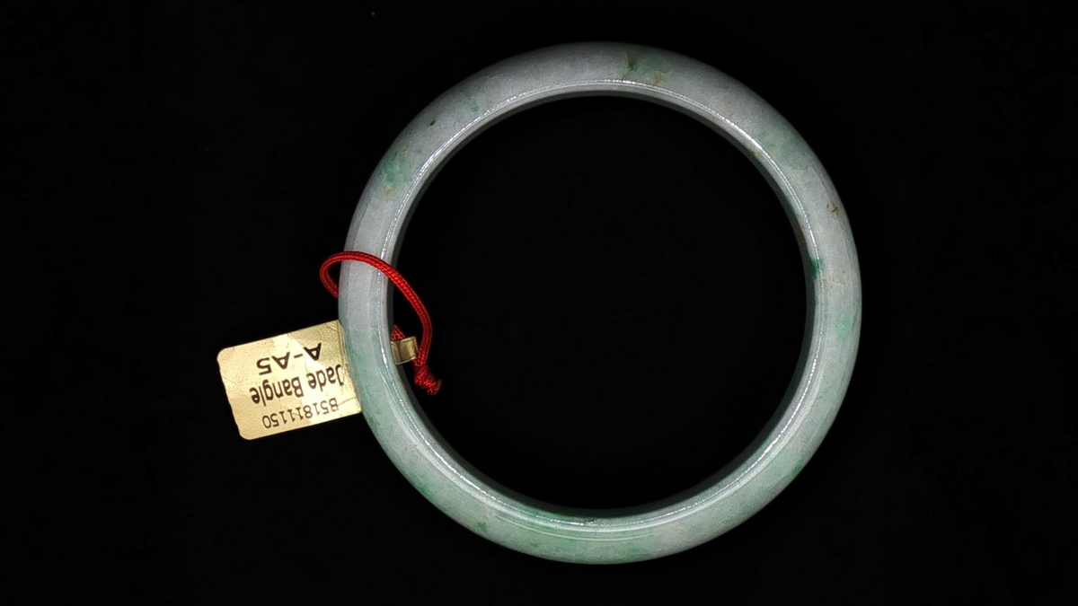 Jade bangle