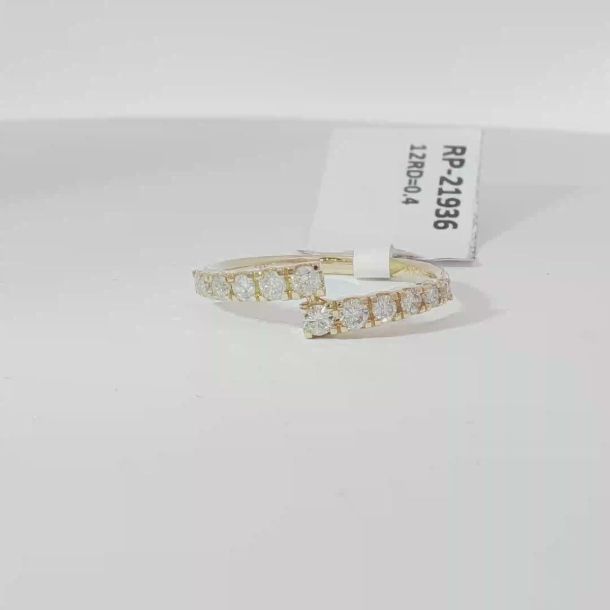 Split shank diamond ring