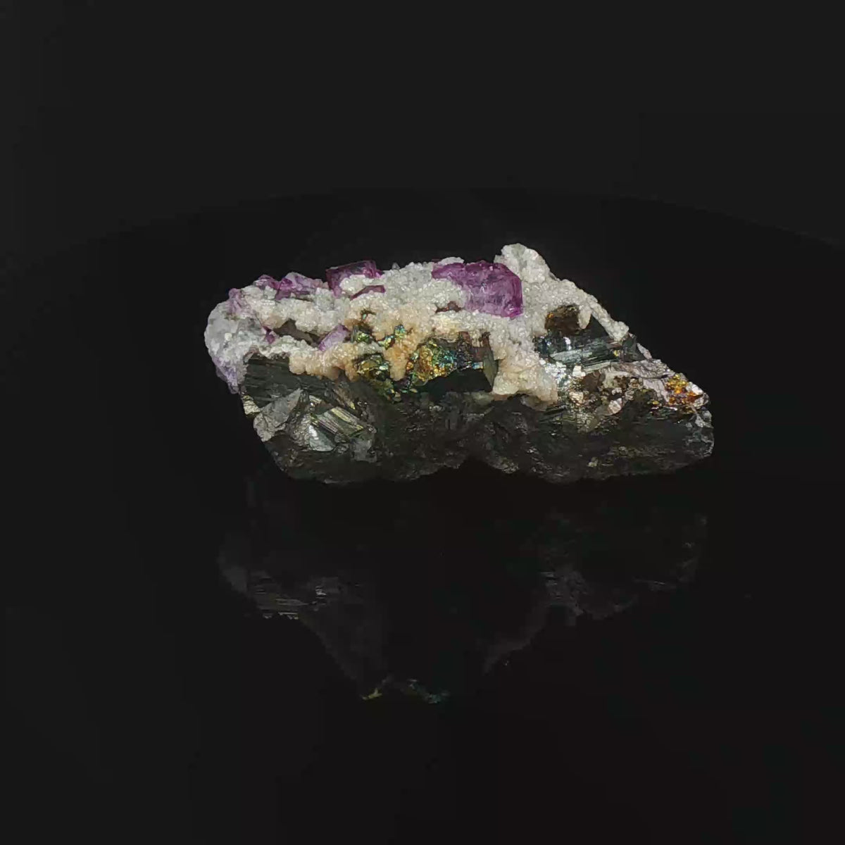 Fluorite, calcite on arsenopyrite